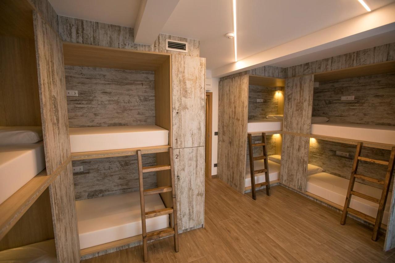 Thostel 산티아고데콤포스텔라 외부 사진